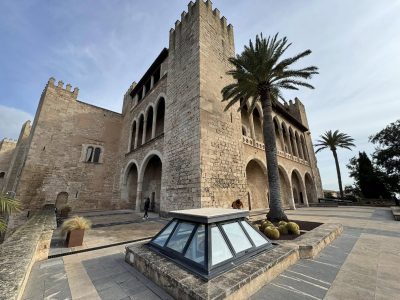 Catedral De Palma (La Seu) в декабре — фото погоды (2024-12-03)