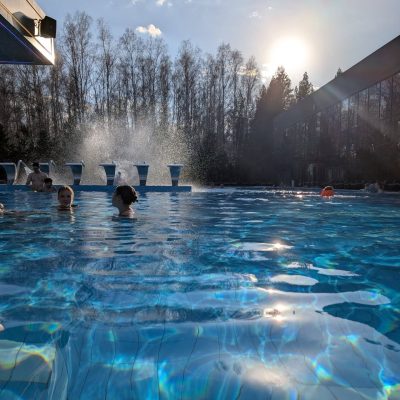 Аэропорт Челябинск имени И.В. Курчатова в апреле — фото погоды (2026-04-10)
