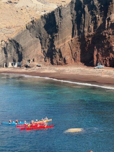 Red Beach в октябре — фото погоды (2025-10-16)