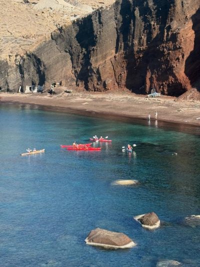Red Beach в октябре — фото погоды (2025-10-16)
