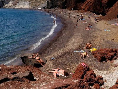 Red Beach в июне — фото погоды (2026-06-03)