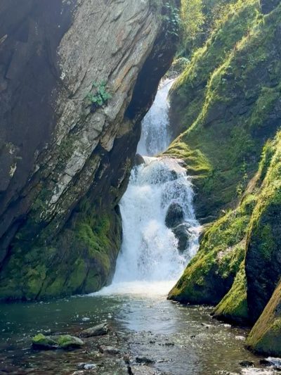 Водопад Эстюба, Телецкое Озеро в августе — фото погоды (2025-08-29)