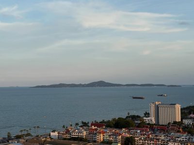 Jomtian Beach Pattaya - หาดจอมเทียนพัทยา в июне — фото погоды (2026-06-02)