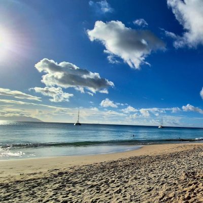 Beau Vallon Beach-Mahe Island-Seychelles в июле — фото погоды (2026-07-04)