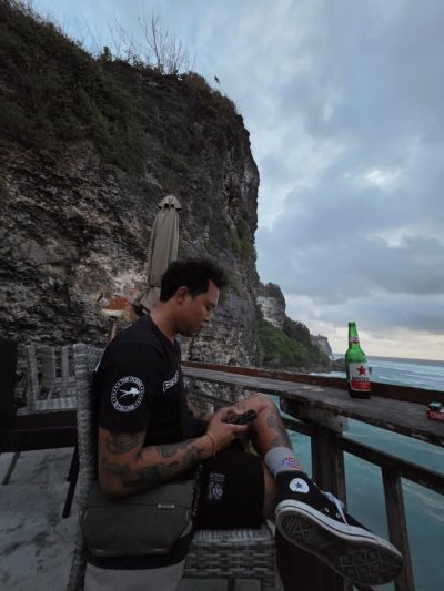 Uluwatu Beach в январе — фото погоды (2026-01-31)