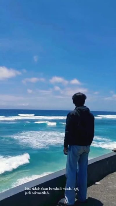 Uluwatu Beach в феврале — фото погоды (2026-02-06)