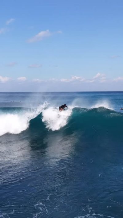 Uluwatu Beach в июне — фото погоды (2026-06-10)
