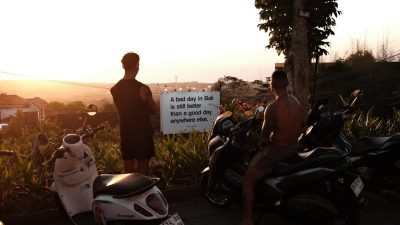 Uluwatu Beach в июле — фото погоды (2026-07-02)