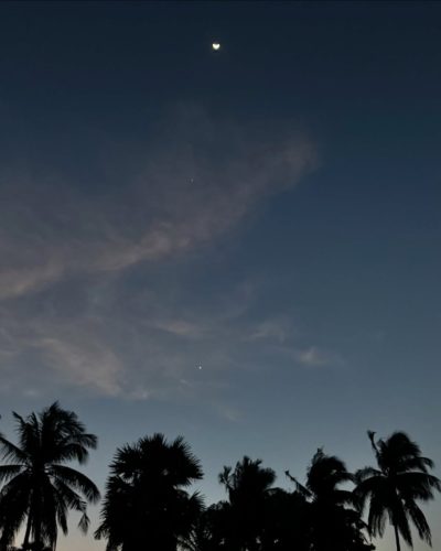Uppuveli Beach в мае — фото погоды (2026-05-21)