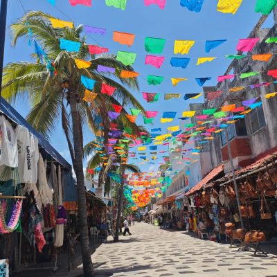 La Quinta Avenida, Playa Del Carmen в июле — фото погоды (2026-07-11)
