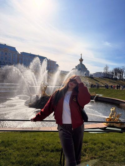 Peterhof Palace Russia — фото погоды в апреле (2026-04-22)