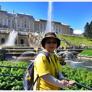 Peterhof Palace Russia — фото погоды в июне (2026-06-19)