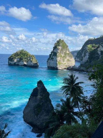Diamond Beach Nusa Penida в апреле — фото погоды (2026-04-20)