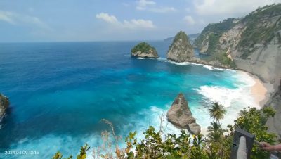 Diamond Beach Nusa Penida в июле — фото погоды (2026-07-16)