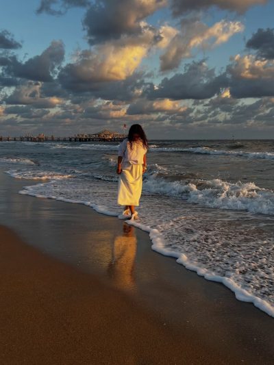 Side beach, Turkey в октябре — фото погоды (2025-10-07)