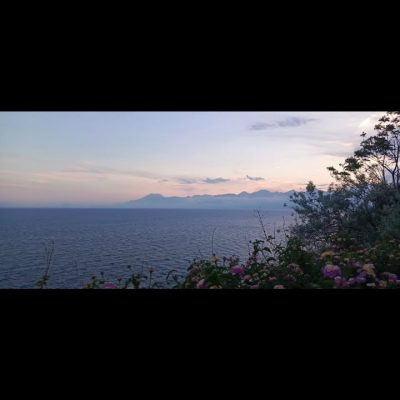 Antalya Lara Fener Yuruyus Yolu в апреле — фото погоды (2026-04-28)