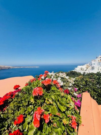 Oia, Santorini -Greece- в июне — фото погоды (2026-06-01)