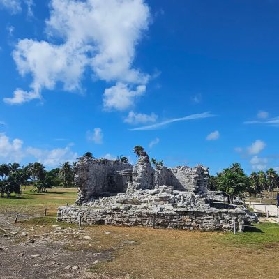Tulum Mayan Ruins, Tulum Mexico в августе — фото погоды (2025-08-27)