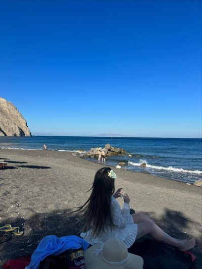 Perissa (Black Sand Beach), Santorini в октябре — фото погоды (2025-10-22)