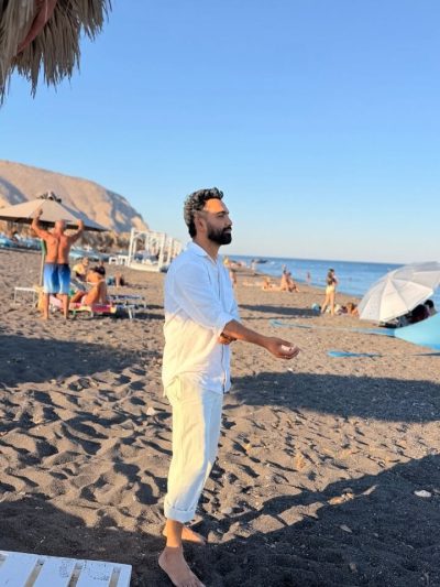 Perissa (Black Sand Beach), Santorini в июле — фото погоды (2026-07-11)