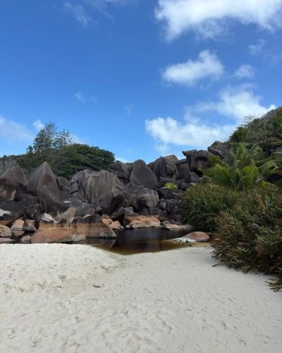 Grand anse, La Digue, Seychelles в декабре — фото погоды (2025-12-25)