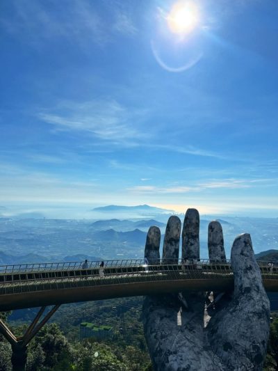 Cầu Vàng - Golden Bridge Bà Nà Hill, Đà Nẵng, Việt Nam в июле — фото погоды (2026-07-05)