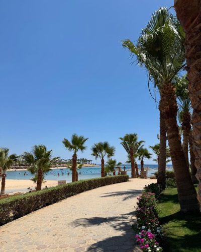 Beach at Brayka Bay Reef Resort — фото погоды в июне (2025-06-28)