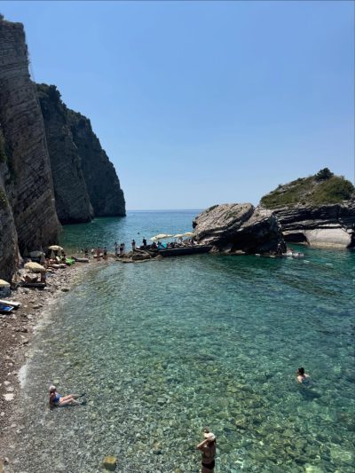 Hawaii Beach, Budva в июле — фото погоды (2026-07-11)