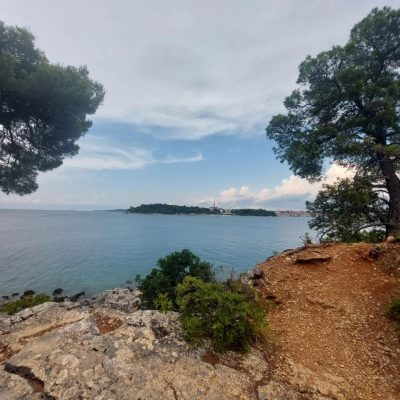 Punta Corrente Rovinj в августе — фото погоды (2025-08-20)