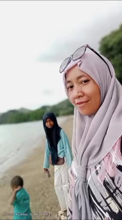 Pulau Padar, Taman Nasional Komodo, Nusa Tenggara Timur в мае — фото погоды (2026-05-16)