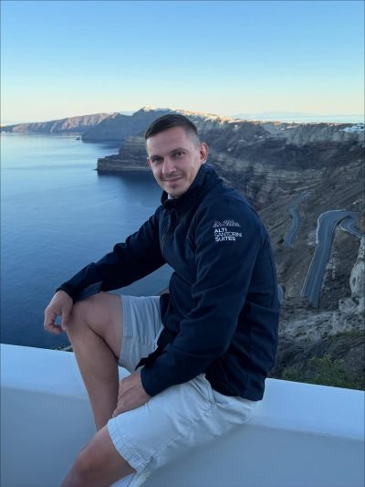 Alti Santorini Suites — фото погоды в октябре (2025-10-10)