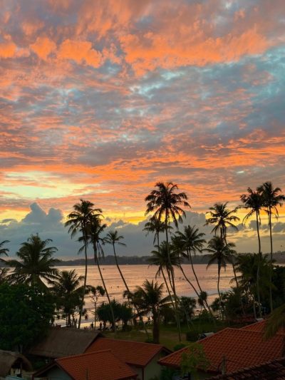 Weligama Surf Beach, Sri Lanka в марте — фото погоды (2026-03-31)