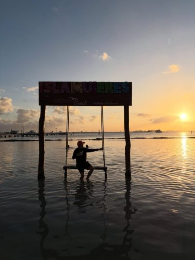 Playa de Isla Mujeres в декабре — фото погоды (2025-12-28)