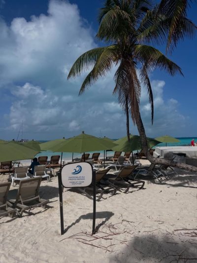 Playa de Isla Mujeres в феврале — фото погоды (2026-02-26)