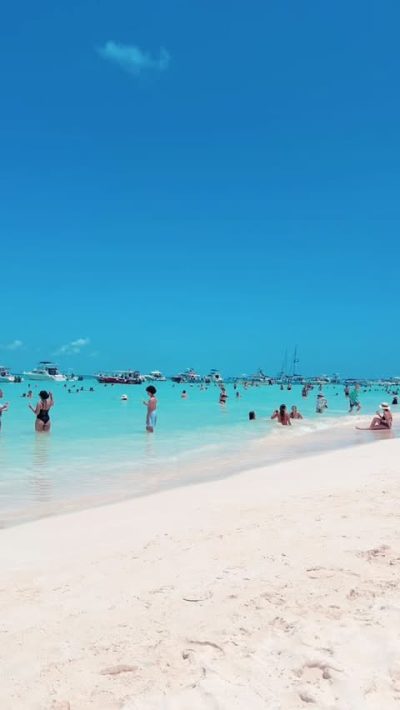 Playa de Isla Mujeres в июне — фото погоды (2026-06-14)