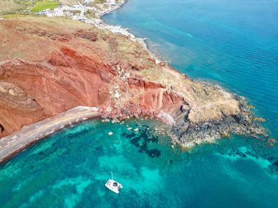 Red Beach Akrotiri в апреле — фото погоды (2026-04-14)