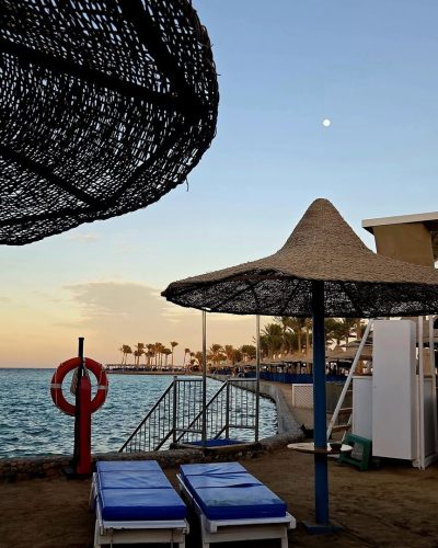 Beach at Arabia Azur Resort Hurghada — фото погоды в январе (2026-01-01)