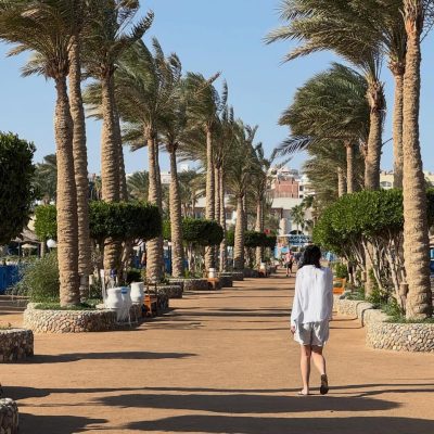 Beach at Arabia Azur Resort Hurghada — фото погоды в феврале (2026-02-26)