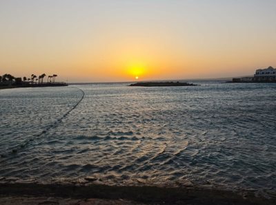 Beach at Arabia Azur Resort Hurghada — фото погоды в мае (2026-05-21)