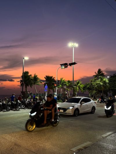 Jomtien Beach Night Market в марте — фото погоды (2026-03-21)