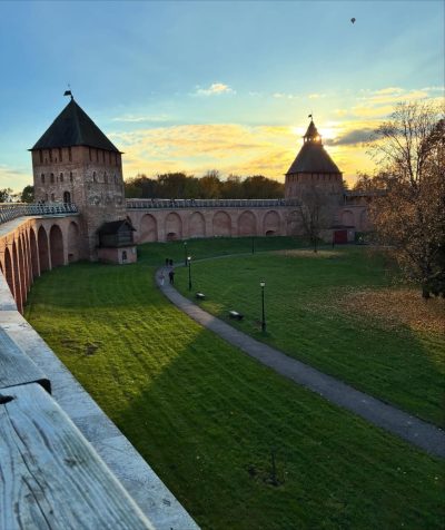 В. Новгород, Кремль в октябре — фото погоды (2025-10-26)