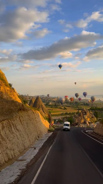 Pigeon Valley-Cappadocia, Turkey в марте — фото погоды (2026-03-31)