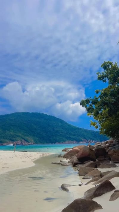 Pantai Teluk Dalam, Pulau Redang в июле — фото погоды (2025-07-31)