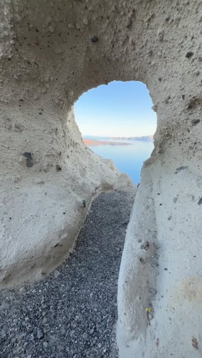 The Heart of Santorini в апреле — фото погоды (2026-04-30)