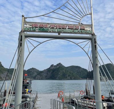 Vịnh Lan Hạ, Cát Bà в декабре — фото погоды (2025-12-30)