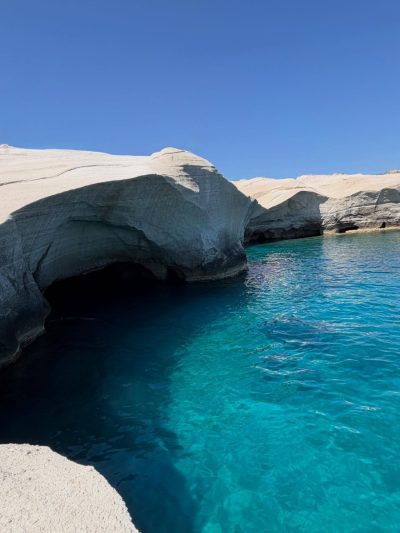 Santorini, Greek Islands в июне — фото погоды (2026-06-09)