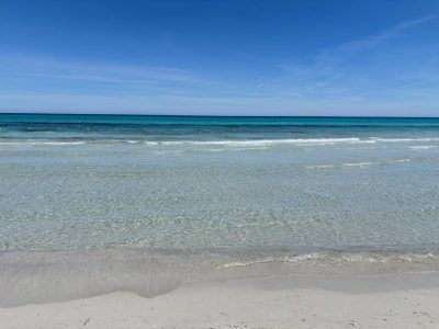 Spiaggia La Cinta San Teodoro в июне — фото погоды (2026-06-12)