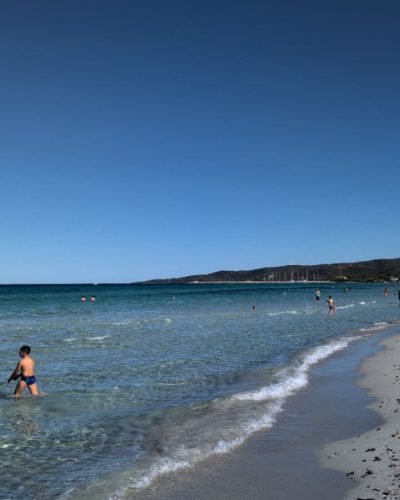 Spiaggia La Cinta San Teodoro в июне — фото погоды (2026-06-13)