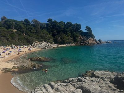 Cala Sa boadella в сентябре — фото погоды (2025-09-20)