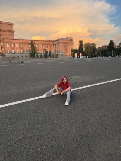 Площадь Куйбышева в июне — фото погоды (2026-06-26)